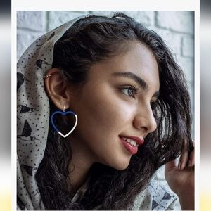 Simple Silver & Blue  Heart Earrings